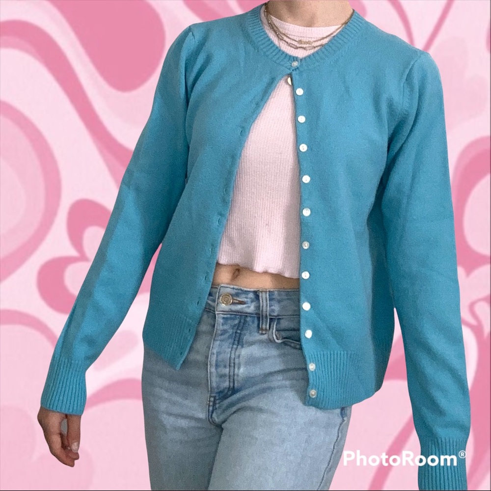 Turquoise blue cardigan 💙